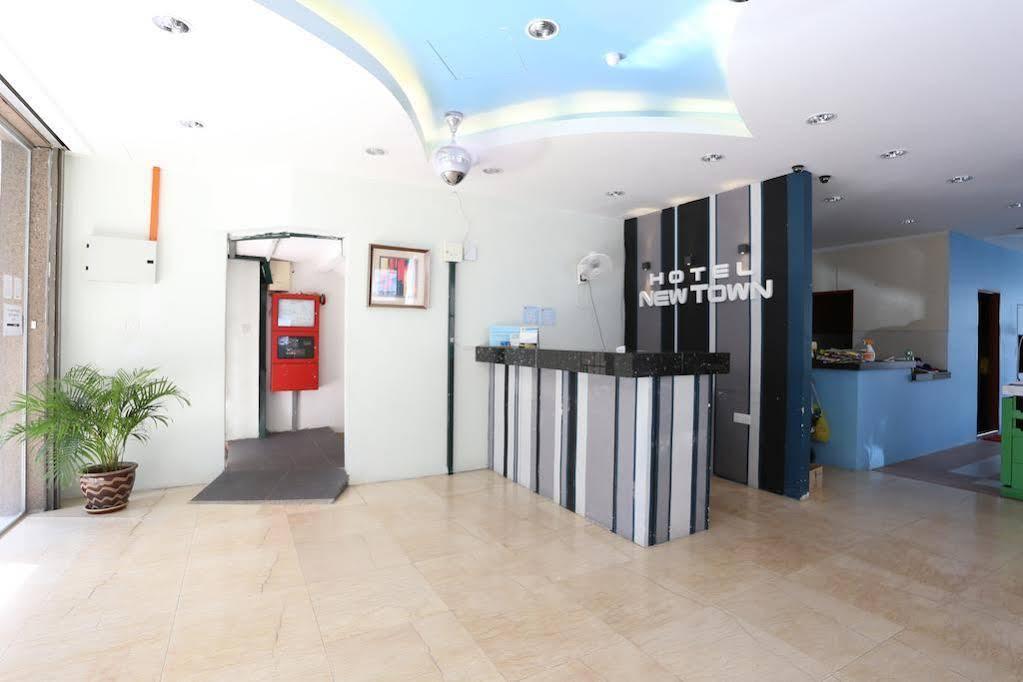 New Town Hotel Usj Sentral Subang Jaya Exteriör bild