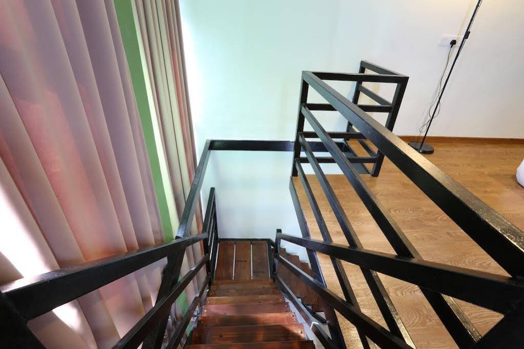 New Town Hotel Usj Sentral Subang Jaya Exteriör bild