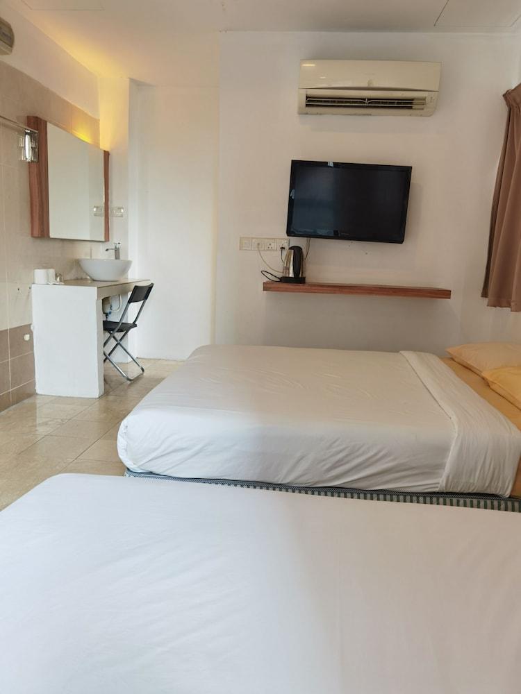 New Town Hotel Usj Sentral Subang Jaya Exteriör bild